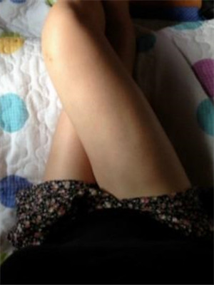 大腿吸脂后的長(zhǎng)腿美女就是我