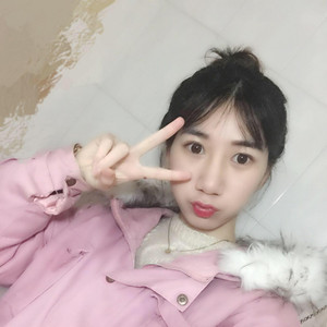 做完隆鼻整形手術(shù)之后網(wǎng)紅臉出爐了