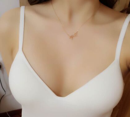 來看一下我做的自體脂肪移植隆胸果怎么樣