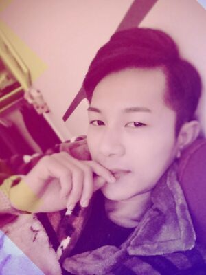 打B****果明X嗎，親身示范給你們看