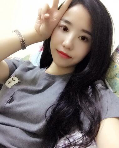 武漢憶美凱德去眼袋手術(shù)后兩個月照片