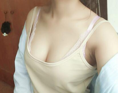 自體脂肪隆胸果很好 隆胸對(duì)比圖和恢復(fù)過(guò)程