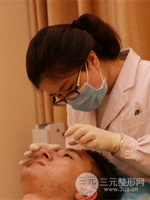 玻尿酸豐額頭手術(shù)前后過(guò)程以及真實(shí)案例分享——武漢美都朱紅霞醫(yī)生做的