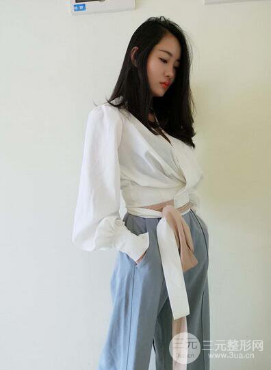 腰腹吸脂全身塑形案例，身輕如燕美出天際~