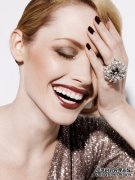 牙齒美白產(chǎn)品有果嗎