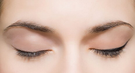 切眉術(shù)多少錢和哪些因素有關(guān)