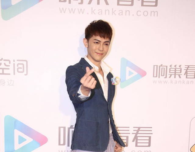 【男士下頜角整形】娛樂圈三大男士下頜角整形的成功范例