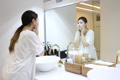 我做高強(qiáng)度聚焦超聲面b提升真實(shí)經(jīng)歷 繼續(xù)做我的少女