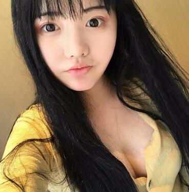 抽脂隆胸一個(gè)月 果自然