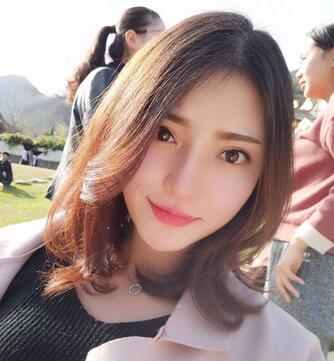 隆鼻整形1個(gè)月真實(shí)恢復(fù)期圖片