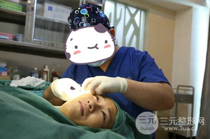 面部埋埋蛋白線.提升改良皮膚松弛，立現(xiàn)小V臉