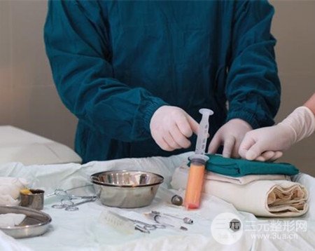 網(wǎng)絡(luò)主播做自體脂肪豐太陽穴真實案例分享，果杠杠的