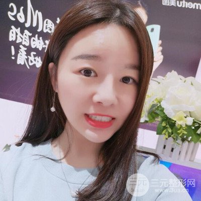 做了牙齒冷光美白果很棒，綻放美麗笑容