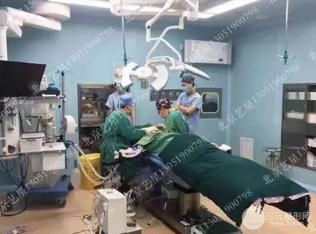 北京藝星仇侃敏微創(chuàng)肋軟骨隆鼻前后對(duì)比圖 術(shù)后一個(gè)月的恢復(fù)狀況