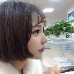 玻尿酸隆下巴對(duì)比