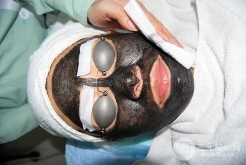 黑臉娃娃什么價格？所有人都適合做黑臉娃娃么~