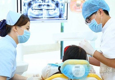 拜博口腔醫(yī)院價目表