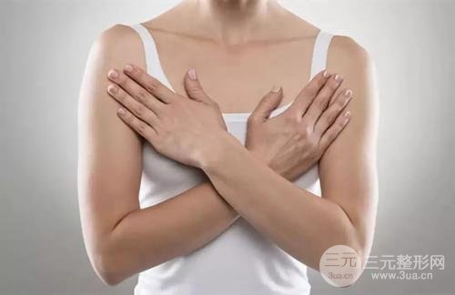 乳房下垂怎么辦