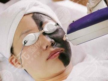 黑臉娃娃嫩膚果、危害