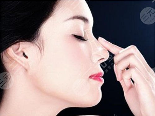 草莓鼻怎么辦，如何改良？3種方法教你擺脫它！