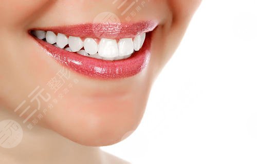 明星牙齒怎么那么白？牙白大揭秘，你也能擁有同款白牙~