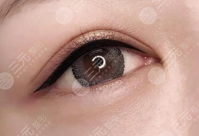 美瞳線一到七天恢復(fù)過(guò)程圖