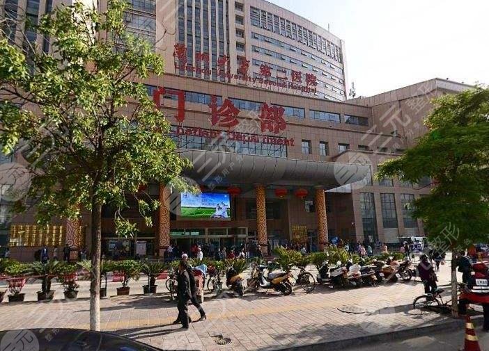 蘭大二院環(huán)境圖