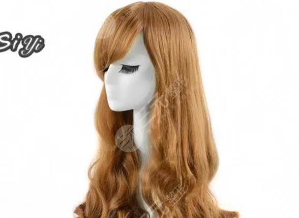 長(zhǎng)卷發(fā)劉海