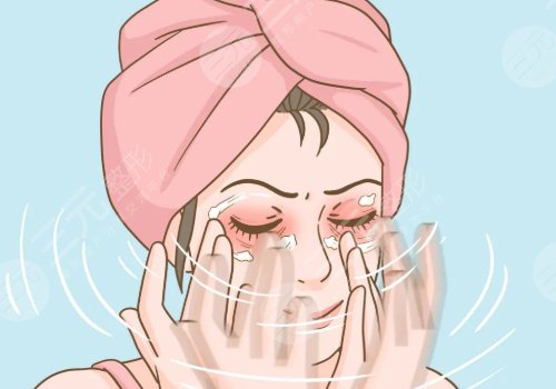 臉部長有脂肪粒是怎么回事？