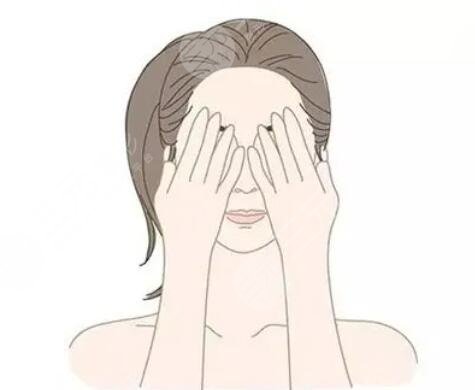 手術(shù)消除眼角皺紋術(shù)后注意事項