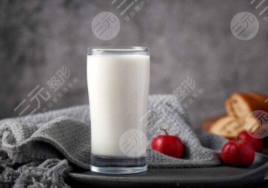 喝牛奶有什么壞處嗎？喝得不對還可能傷害身體！