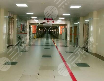 廣州軍區(qū)總醫(yī)院