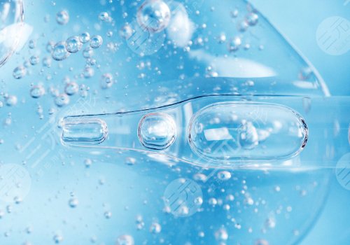 玻尿酸豐胸優(yōu)缺點(diǎn)