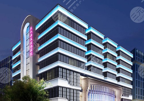 云南假體豐胸哪家醫(yī)院好 