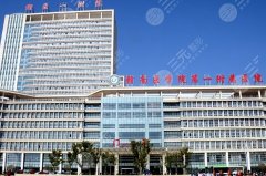 贛州第一附屬醫(yī)院假體隆胸怎么樣？檢查、拍照、畫(huà)線(xiàn)，每一步都在干嘛？