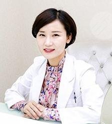 北京歐華王芳醫(yī)生怎么樣？個人簡介|祛斑案例圖