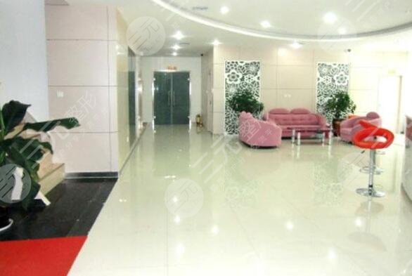 上海陳翌農(nóng)醫(yī)療美容診所怎么樣？