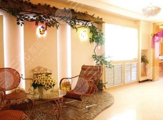 上海娜拉醫(yī)療美容門(mén)診部怎么樣？